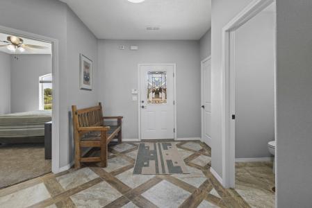 7 Fox Den Road, Los Lunas, NM 87031, USA
