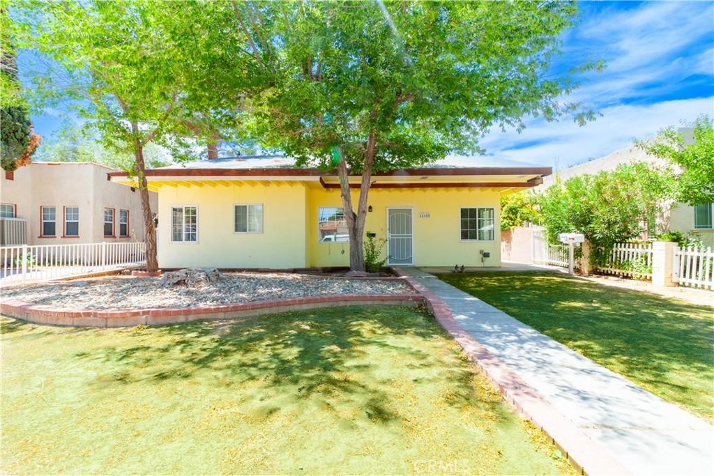 44655 Fig Avenue, Lancaster, California 93534