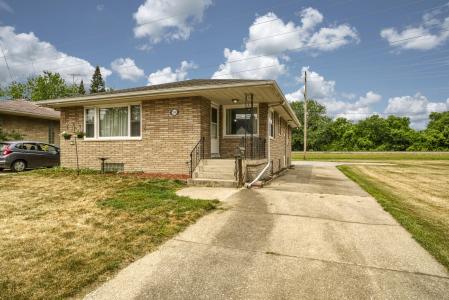7140 Mccook Avenue, Hammond, Indiana 46323, USA