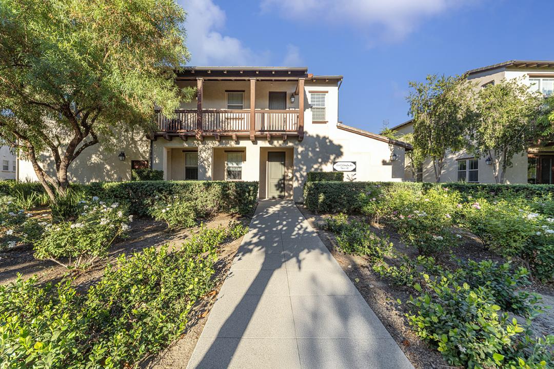 3249 S Edenglen Ave # 9, Ontario, California 91761, Stati Uniti