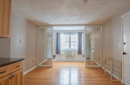 4 Colonial Village Drive #7, Arlington, Massachusetts 02474, USA