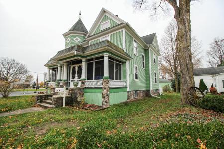 306 N Main Street, Three Rivers, Michigan 49093, USA