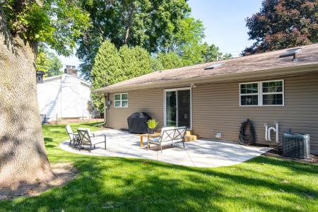 2107 Riverside Drive, Kaukauna, ויסקונסין 54130, ארצות הברית של אמריקה