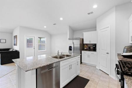 537 Bronze Circle W, Springtown, Техас 76082, Соединенные Штаты