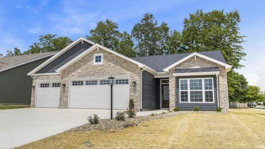 8289 Caverango Boulevard, Fort Wayne, Indiana 46815, Estados Unidos