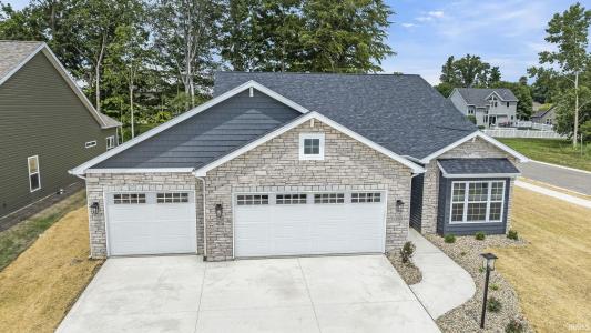 8289 Caverango Boulevard, Fort Wayne, Indiana 46815, Estados Unidos