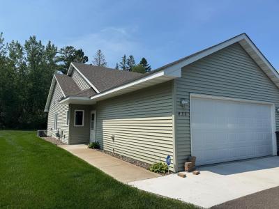 435 Maplewood Court, Isle, מינסוטה 56342, ארצות הברית של אמריקה
