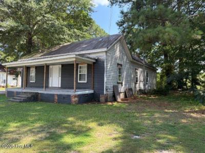 514 E 8th Street, Scotland Neck, Caroline Du Nord 27874, États-Unis