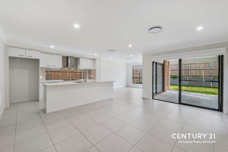 10 Gulgong Crescent, Rouse Hill, NSW 2155, Australia