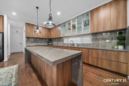 222 Seventh Avenue, Austral, NSW 2179, Australia