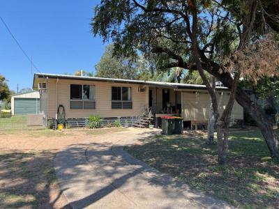 14 Casey Court, Moranbah, QLD 4744, Australia