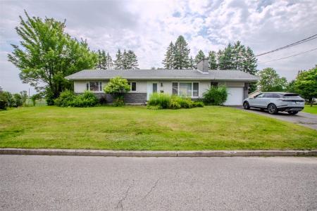 59  1re Avenue, Quebec G0A 2Y0, Canada