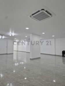 Este, Santa Cruz 00001, بوليفيا