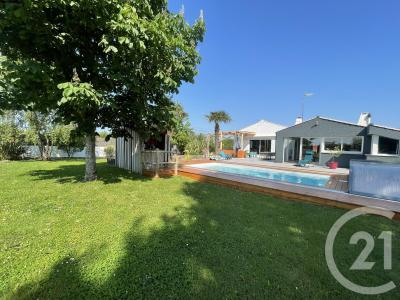 Le Perrier, Pays de la Loire 85300, France