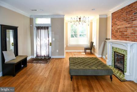 11 R Street NW, Waszyngton, Washington D.C. 20001, USA