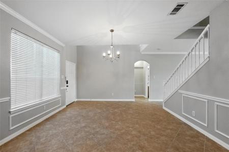 7000 Snowy Owl Street, Arlington, Texas 76002