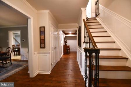 709 Wynnewood Dr , Yardley, Pennsylvania 19067