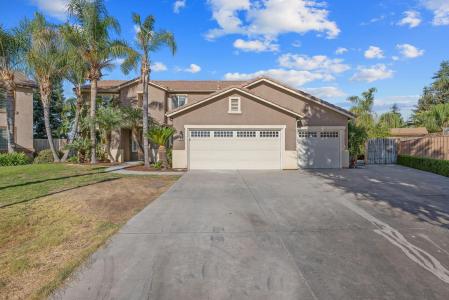 10424 Malaguena Court, Bakersfield, California 93312, USA