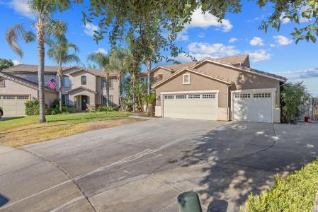 10424 Malaguena Court, Bakersfield, California 93312