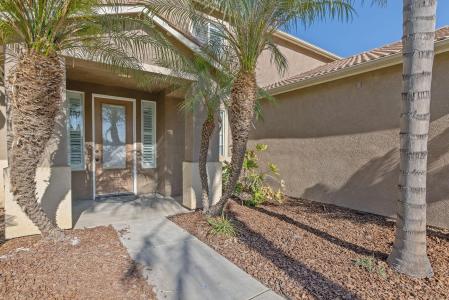 10424 Malaguena Court, Bakersfield, California 93312