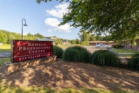 150 Hazard Avenue B1 and B2, Enfield, Connecticut 06082, Estados Unidos