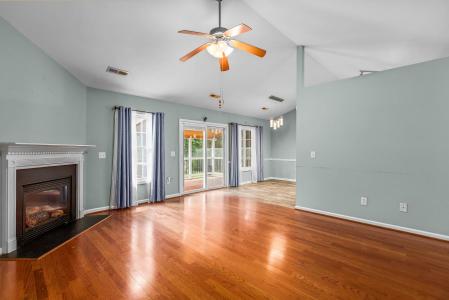 5715 Fox Chase Drive, Winston Salem, Carolina Do Norte 27105, Estados Unidos