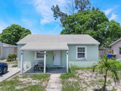 570 W 3rd Street, Riviera Beach, Floride 33404, États-Unis