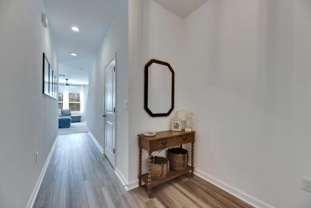 9008 Waxwing Way, Parrish, Florida 34219, USA