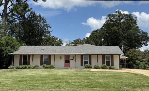 1230 Clayton Ave, Tupelo, Mississippi 38804, USA