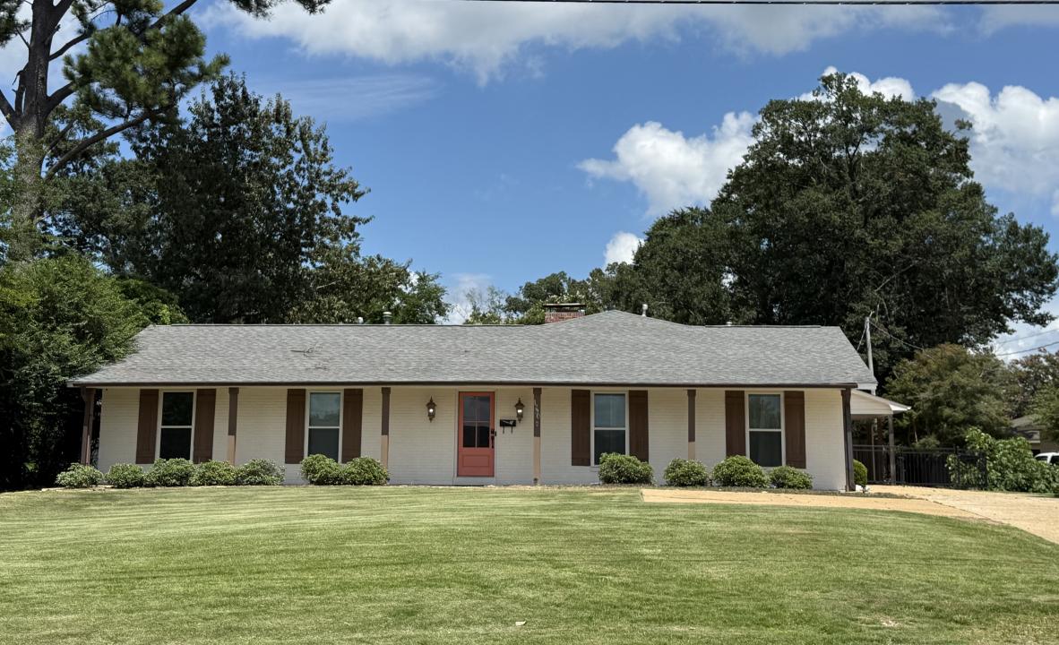 1230 Clayton Ave, Tupelo, Mississippi 38804