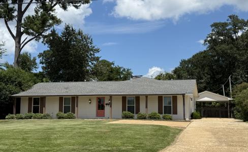 1230 Clayton Ave, Tupelo, Mississippi 38804