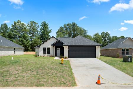 115 Village Place, Wake Village, Texas 75501, Stati Uniti