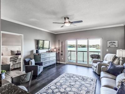12100 Two Rivers Drive Unit B3-3, Athens, Alabama 35611, USA