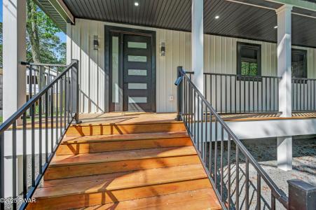 517 Maple Ridge Drive, Lords Valley, Pennsylvania 18428