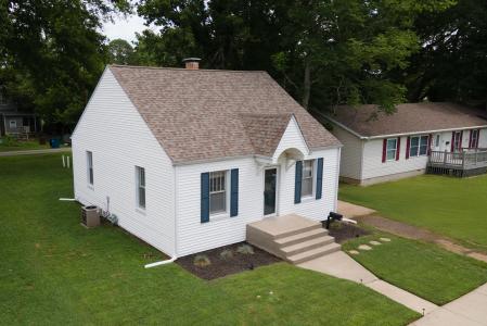 2124 Clarke St, Murphysboro, Illinois 62966, USA