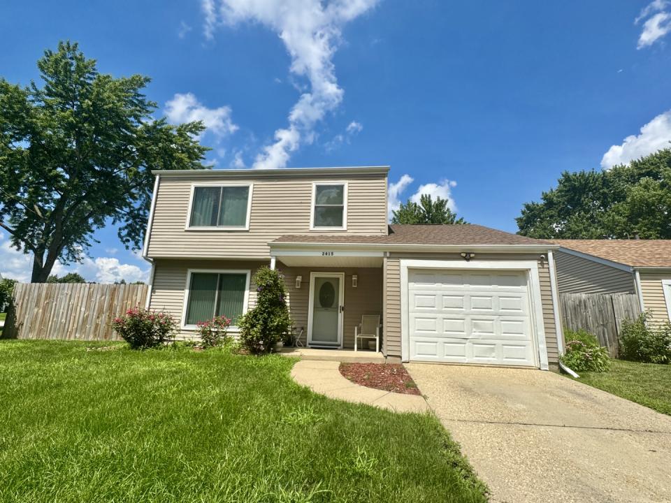 2415 Goldenrod Court, Aurora, Illinois 60506, USA
