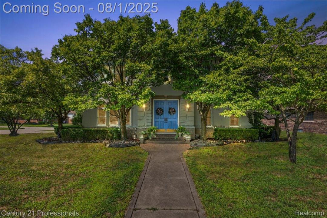 40205 Ashland Drive, SterlingHeights, Michigan 48313, USA