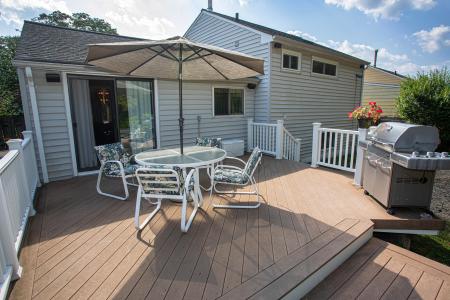 94 Albert Dr., Parlin, New Jersey 08859