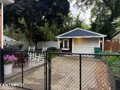 280 Fairgrove, Romeo, Michigan 48065
