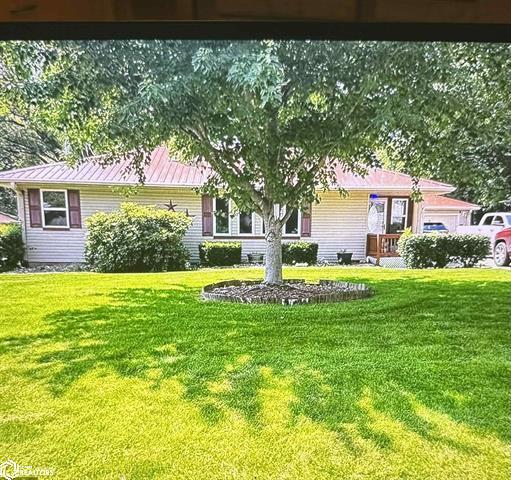 801 Denmark, Burlington, Iowa 52601, USA