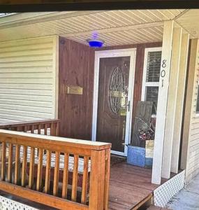 801 Denmark, Burlington, Iowa 52601, USA