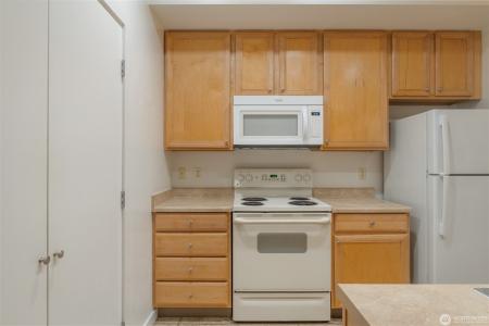 512 Darby Dr Unit 308, Bellingham, Washington 98226, USA