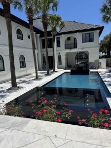 5104 N Ocean Blvd., Myrtle Beach, SC 29577, USA