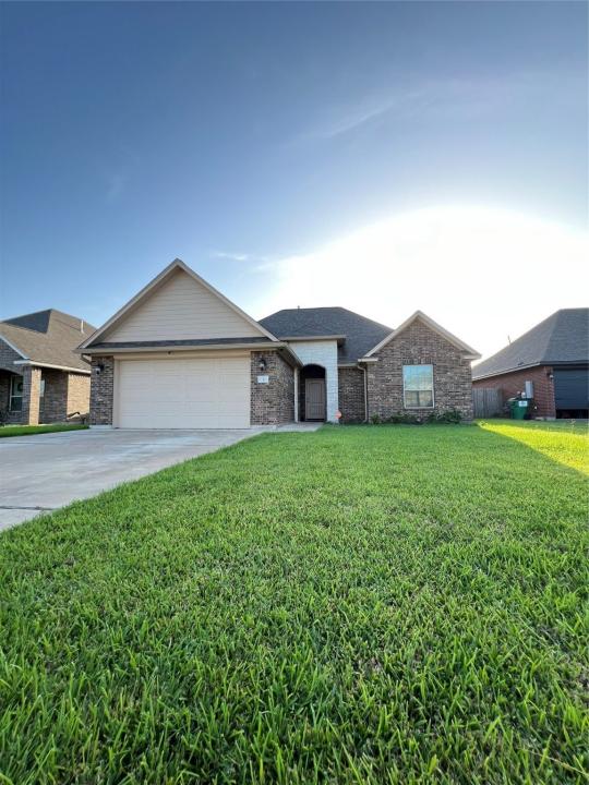 4 Rose Court, Angleton, Texas 77515, Stati Uniti