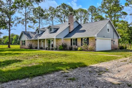 1561 County Road 797, Brazoria, Texas 77422, USA