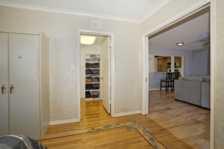 1478 W Valencia Dr, Fullerton, California 92833, USA