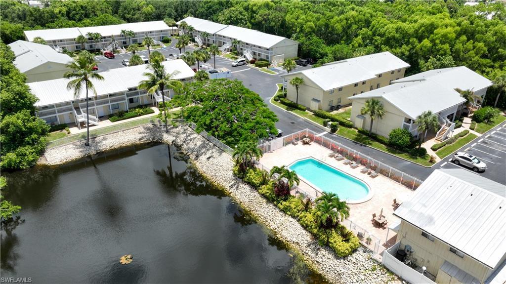 4621 Bayshore DR Q4, NAPLES, Florida 34112