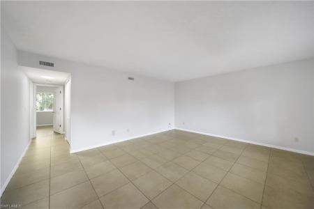 4621 Bayshore DR Q4, NAPLES, Florida 34112