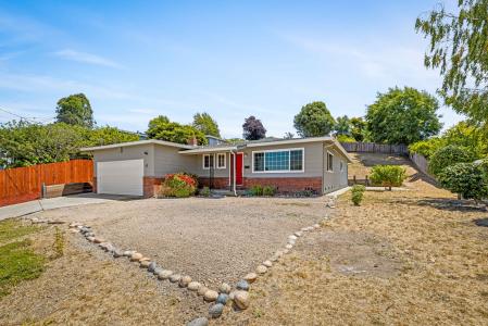 45 Crescent Drive, Watsonville, California 95076, Estados Unidos