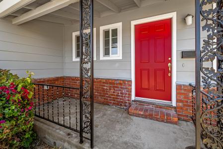 45 Crescent Drive, Watsonville, California 95076, USA